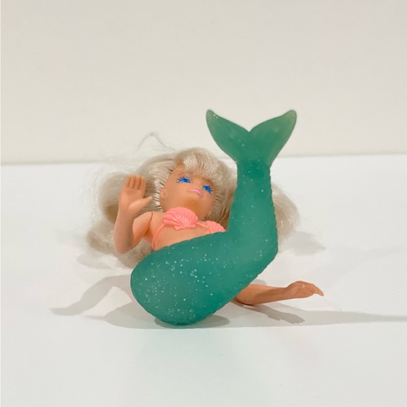 T&T Mermaid Doll Rubber 1990 90s 4” Vintage - Picture 9 of 12